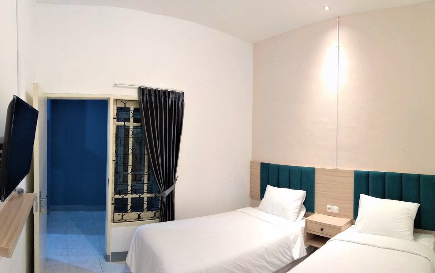 Kokonut Guesthouse Surabaya Luaran gambar
